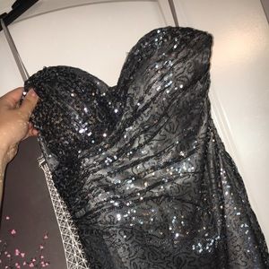 GORGEOUS Silvery Black Strapless Prom Dress!